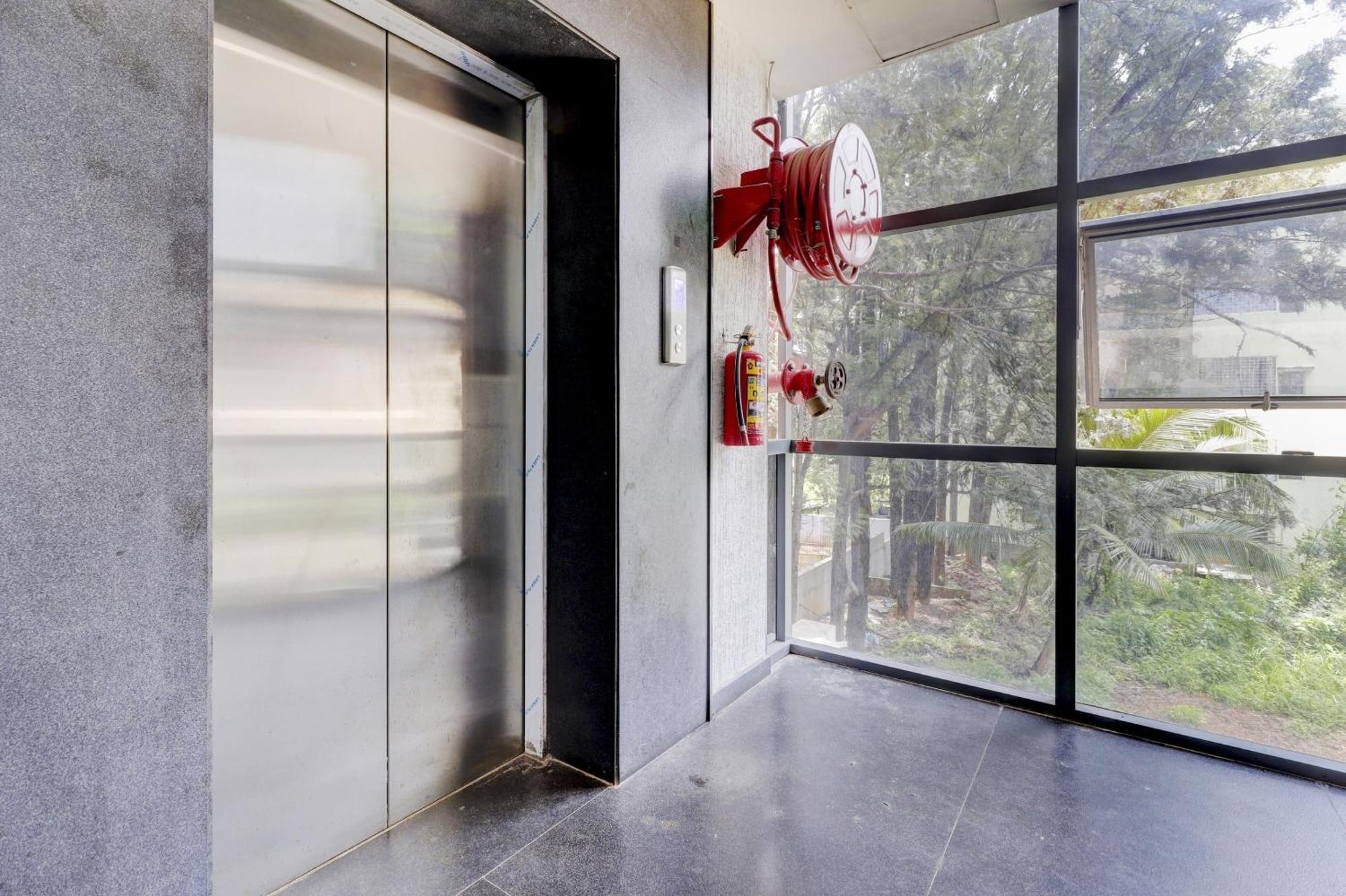 Super Sleek Townhouse Galexia Hotel And Resorts Bangalore Extérieur photo