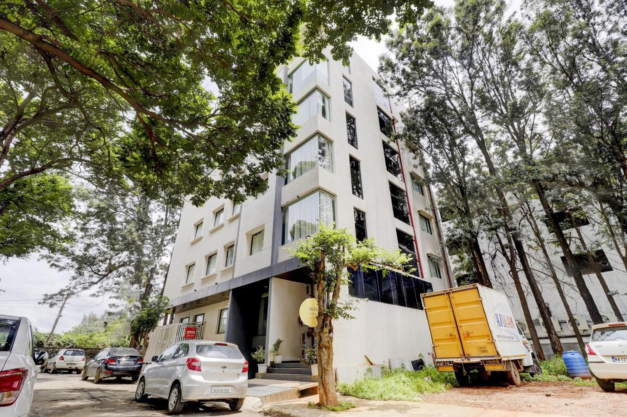 Super Sleek Townhouse Galexia Hotel And Resorts Bangalore Extérieur photo