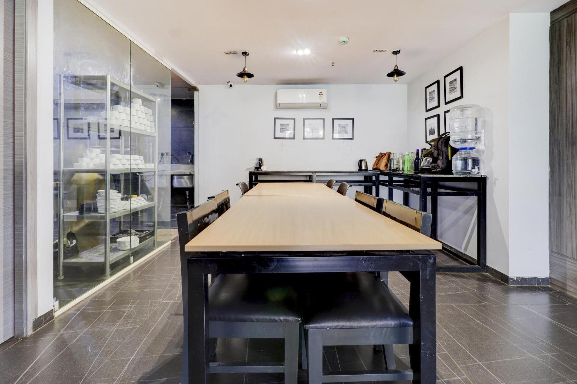 Super Sleek Townhouse Galexia Hotel And Resorts Bangalore Extérieur photo